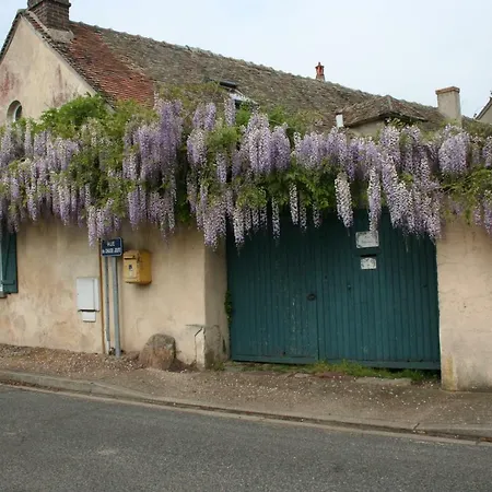 Holiday home Lily Dannemarie (Yvelines)